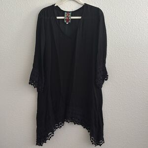 Johnny Was Women's Elegant Black Lace with Navy Embroidery Women's Top Size L